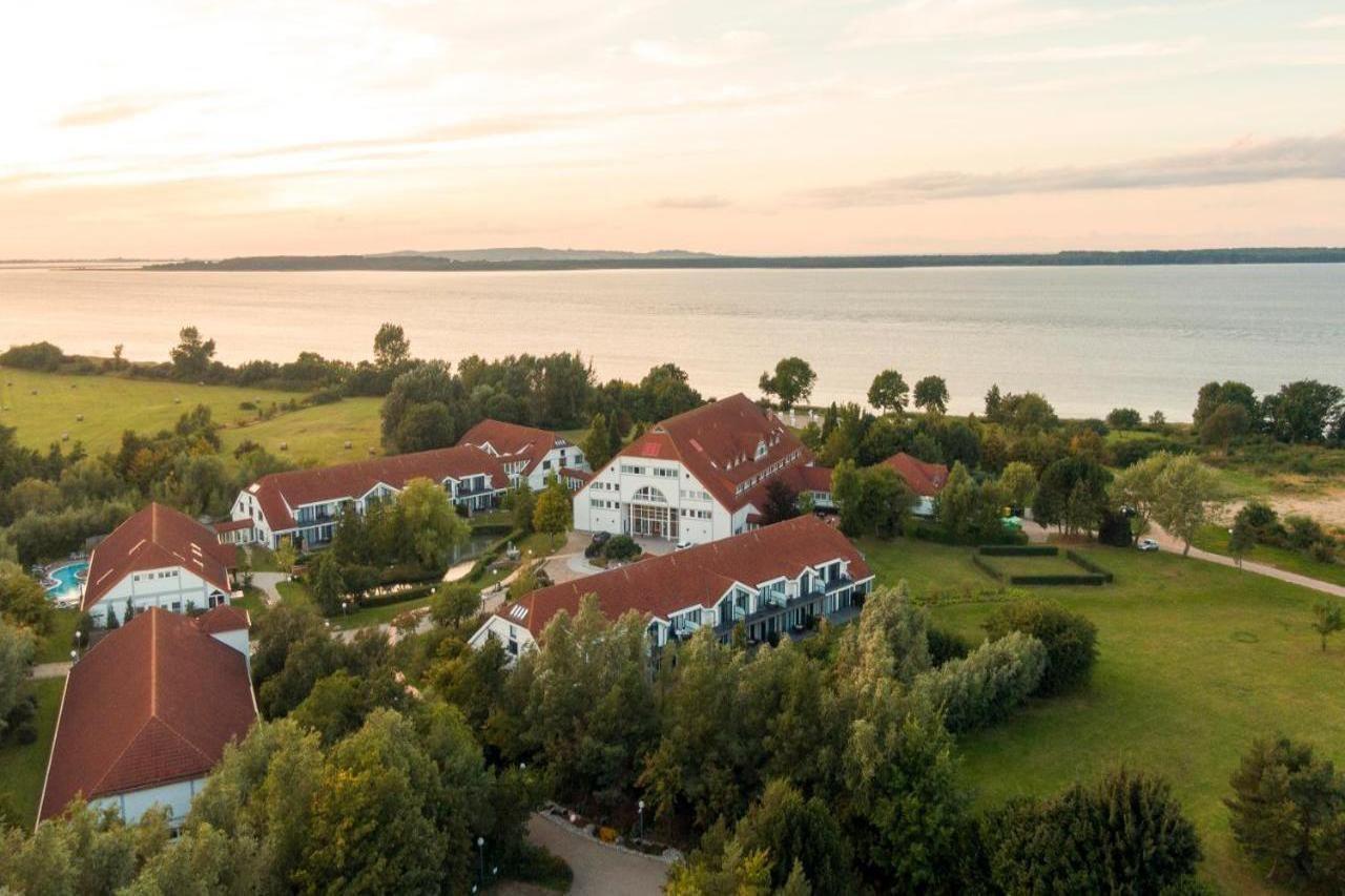 Aedenlife Hotel & Resort Ruegen トレント エクステリア 写真